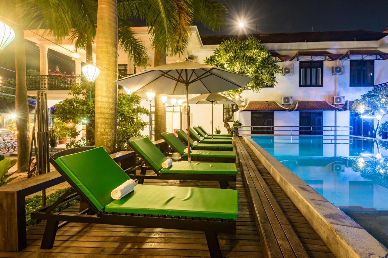 Nostalgia Hotel And Spa Hoi An Exterior photo