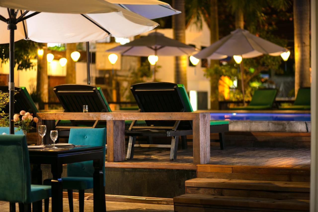 Nostalgia Hotel And Spa Hoi An Exterior photo